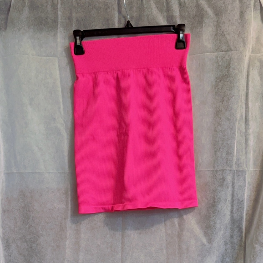 Vibrant Pink Women's Skirt, sz.M     (never worn)